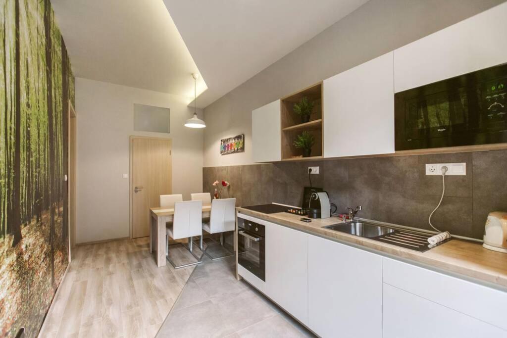 Dream Forest Apartment Budapest Luaran gambar